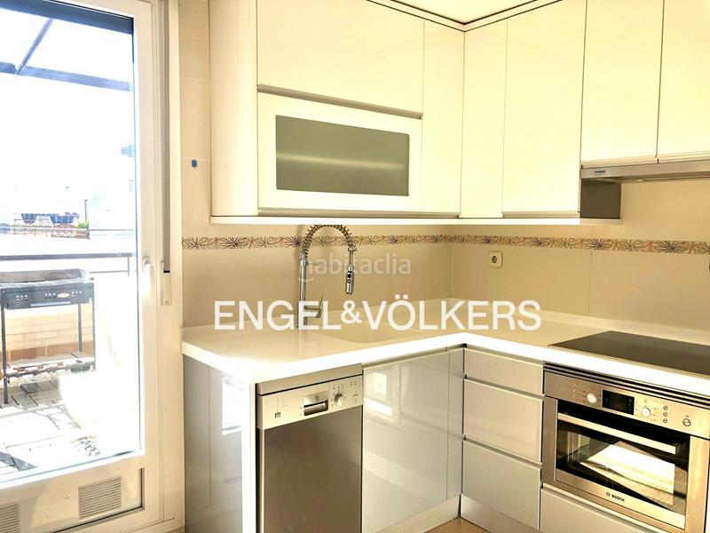 Foto 81805657-20f9-4a88-84c3-f9d4a5f7ef9f. Rent penthouse with heating parking pool in San Crispín-La Estación Consorcio Colmenar Viejo