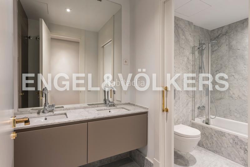 Foto c516be8d-f9e9-4430-a9f7-10fd7eb18093. Alquiler apartamento piso a estrenar en Almagro en alquiler en Madrid