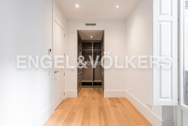 Foto 483a48ab-0147-4980-b02b-653d609af655. Location appartement avec chauffage parking piscine dans Madrid