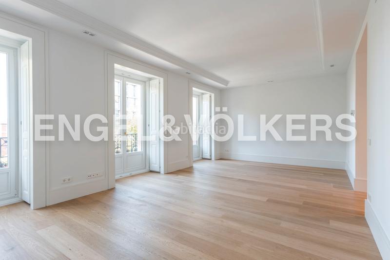 Foto f5328a0f-507f-4973-88a8-568f1a3a334f. Location appartement avec chauffage parking piscine dans Madrid