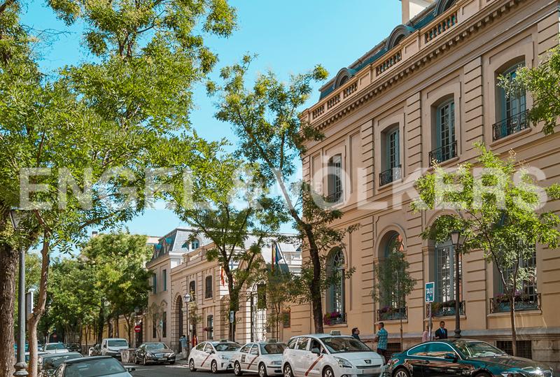 Foto 28bb7fbe-1148-450f-ab7a-28661c9f9f8a. Miete appartement mit heizung parking pool in Almagro Madrid