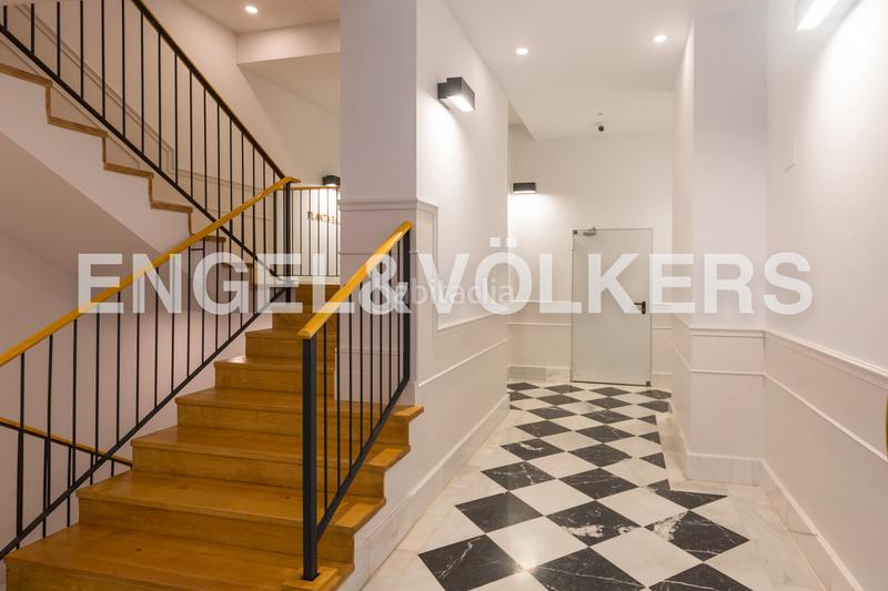 Foto 7e1cd1f5-1e54-4313-a526-663af2475ad7. Miete appartement mit heizung parking pool in Almagro Madrid