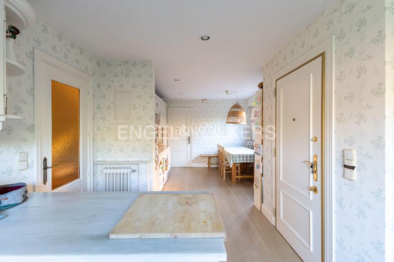 Foto 096040c0-527e-4ae3-be3b-1127df263308. Casa chalet individual con piscina en el plantío, aravaca, en Madrid