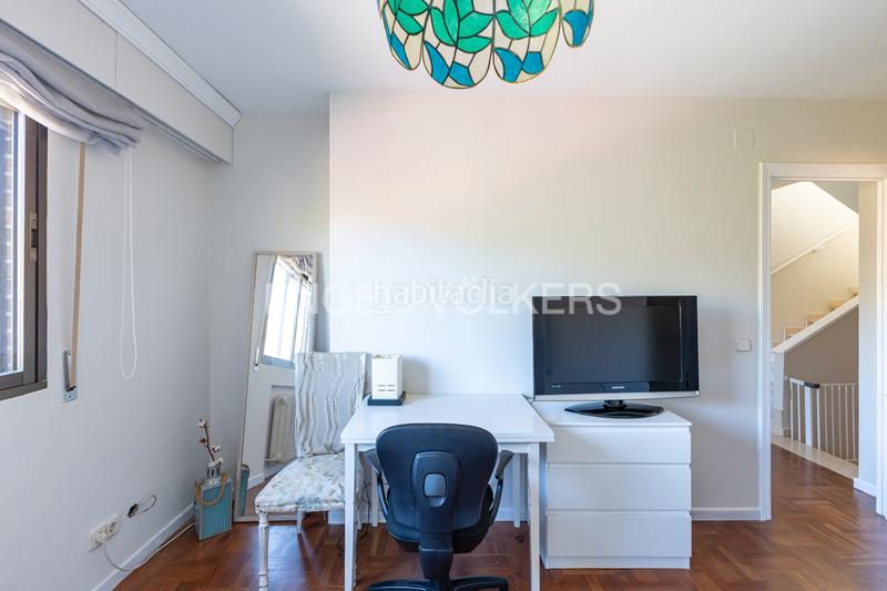 Foto 4895020c-adb6-46e8-9506-78197f7a00de. Casa chalet individual con piscina en el plantío, aravaca, en Madrid