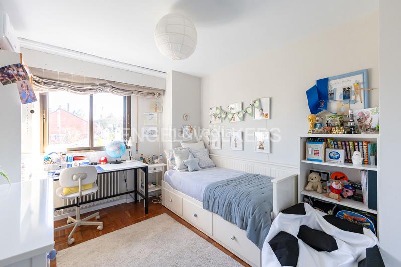 Foto 4dd31720-8fe7-4b87-ab68-6ecc23fd60ad. Casa chalet individual con piscina en el plantío, aravaca, en Madrid