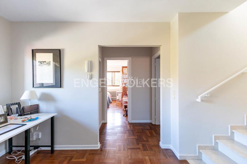 Foto 751d6d55-a929-48c9-ae69-d8e0f106b6d3. Casa chalet individual con piscina en el plantío, aravaca, en Madrid