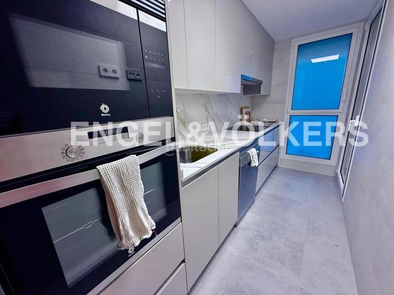 Foto 3c88b6fa-a653-4060-9020-d1a0bc212062. Lloguer apartament amb calefacció aparcament piscina a Madrid