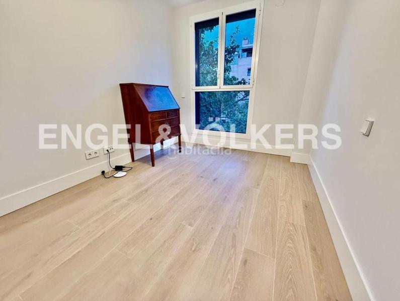 Foto 5a36c0f3-556e-4fd2-a463-296b2de5070c. Lloguer apartament amb calefacció aparcament piscina a Madrid