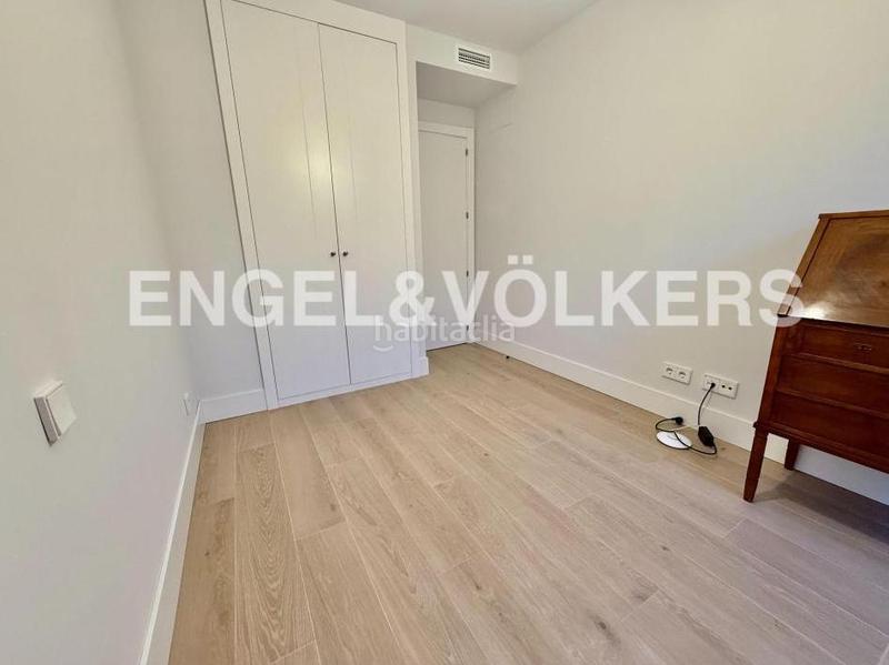 Foto 729deae8-fa44-494e-bb8b-0b3da5627a9f. Lloguer apartament amb calefacció aparcament piscina a Madrid