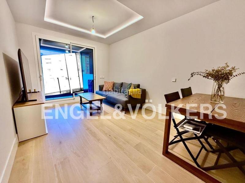 Foto 85d353ec-1aa4-46fe-a9e0-66e351a64e93. Lloguer apartament amb calefacció aparcament piscina a Madrid