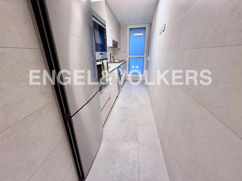 Foto 51d92d57-c27f-4e1b-b738-0c6b61c32159. Location appartement avec chauffage parking piscine dans Madrid