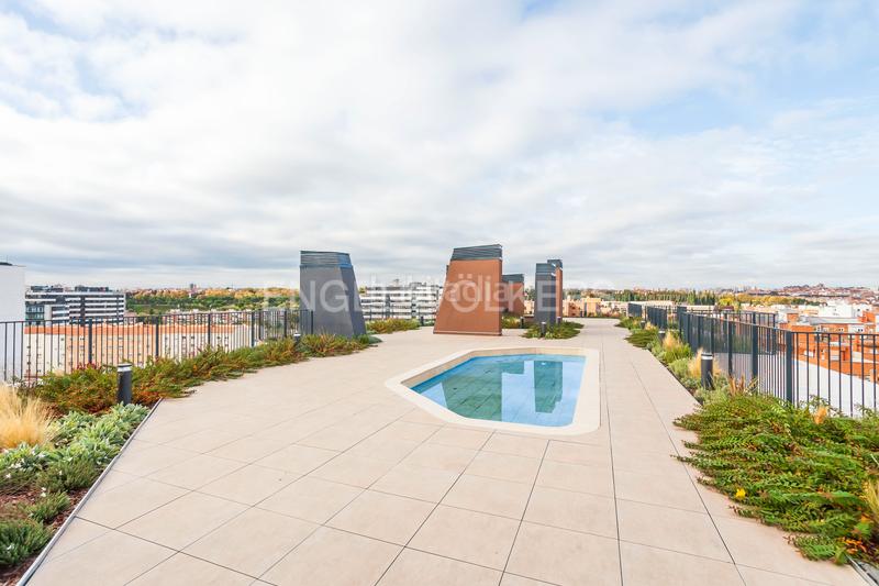 Foto 96b32183-76ac-4c2e-8ad7-115bb3804421. Location appartement avec chauffage parking piscine dans Madrid