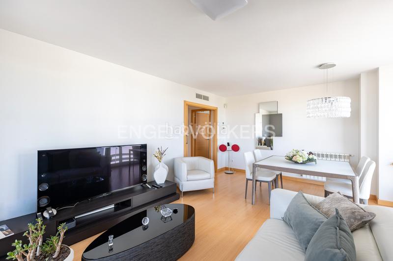 Foto 09627ca4-57c8-4ff9-bb38-61321c8a8393. Appartement avec chauffage parking piscine dans Valdebebas - Valdefuentes Madrid