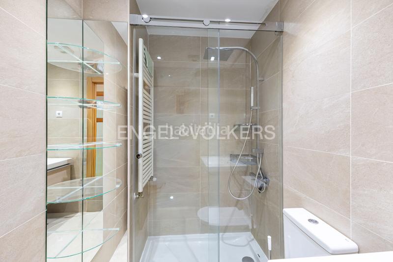 Foto cc2aad59-dd56-4f73-9714-d8cf6d51b91a. Appartement avec chauffage parking piscine dans Valdebebas - Valdefuentes Madrid