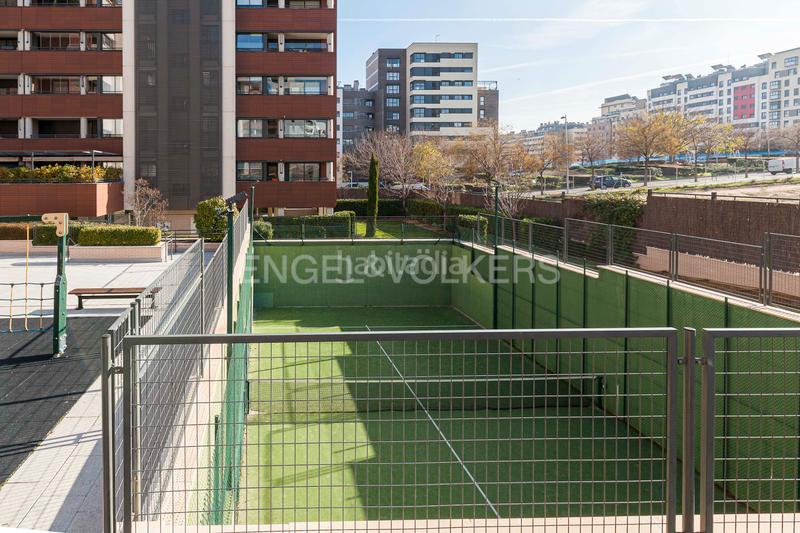 Foto ce0b9621-714e-4c33-a7c9-db27f0663547. Appartement avec chauffage parking piscine dans Valdebebas - Valdefuentes Madrid