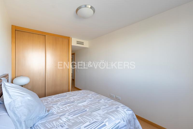 Foto e37180a2-ce7c-4d60-9b94-116cbbf9329b. Appartement avec chauffage parking piscine dans Valdebebas - Valdefuentes Madrid