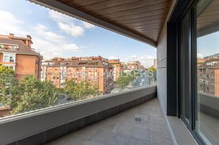 Alquiler Apartamento en Almendrales. Exclusiva vivienda a estrenar de 2 dormitorios con terraza a un