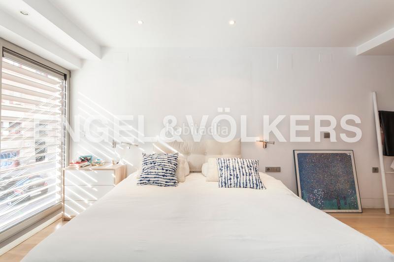 Foto 06feff2b-6cbd-41d4-ac4a-4bf9810a1f58. Attico con riscaldamento parcheggio in Guindalera Madrid