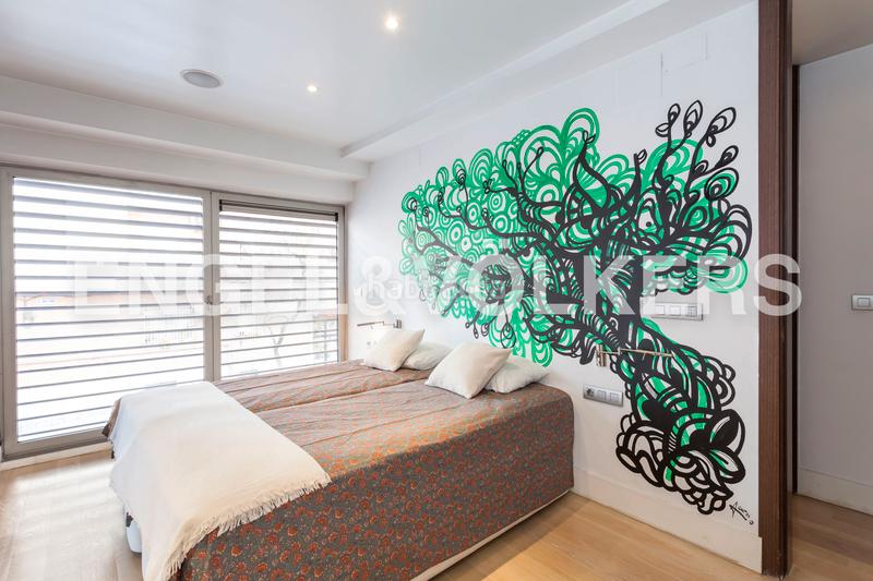 Foto 222ff6a8-26ef-43a4-b65e-9e21e5c1a3e7. Attico con riscaldamento parcheggio in Guindalera Madrid