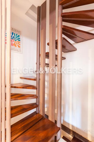 Foto 516a9624-67db-42c7-b9c3-142bf26d0337. Attico con riscaldamento parcheggio in Guindalera Madrid