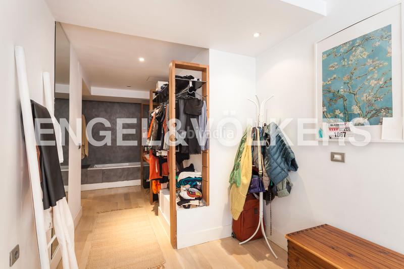 Foto dca5d0fe-8466-4ed6-9189-ff542498859d. Attico con riscaldamento parcheggio in Guindalera Madrid