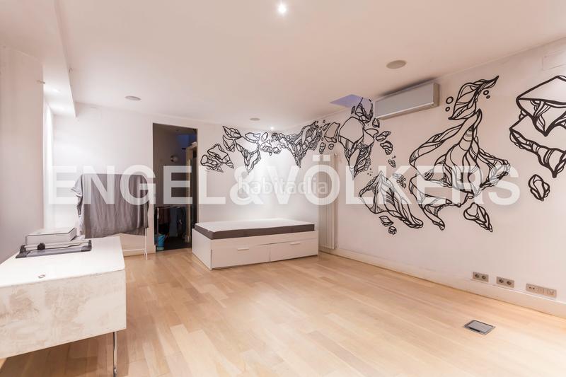 Foto e9f3d4c1-35b4-46dd-8dd3-2ea490dd6b34. Attico con riscaldamento parcheggio in Guindalera Madrid