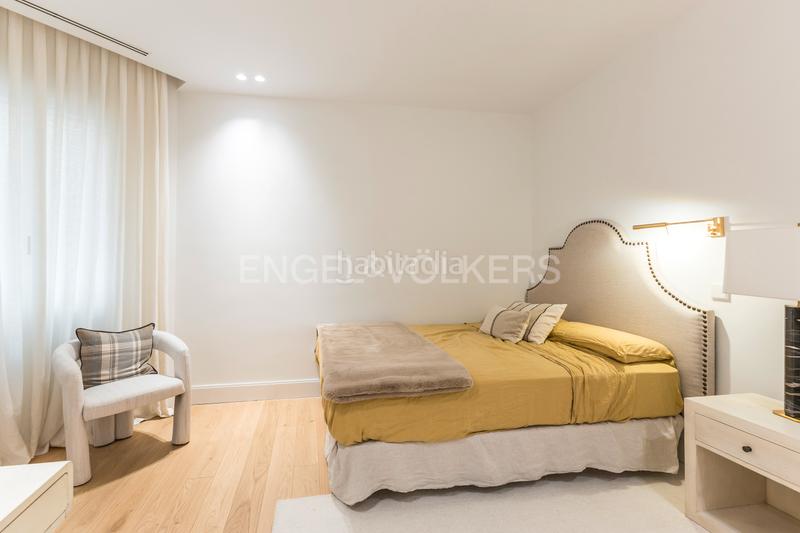 Foto 7c02ab25-f406-4317-be2f-ea614a90a287. Apartament amb calefacció a Lista Madrid