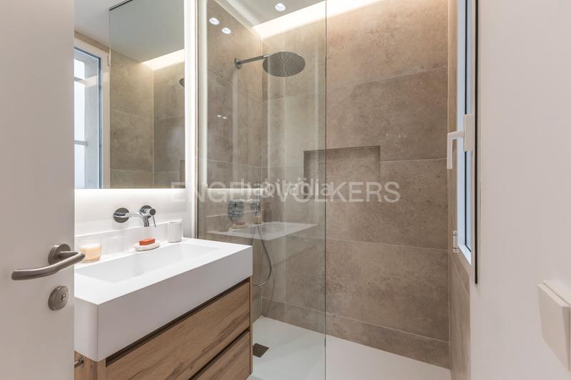 Foto a78a7555-d62b-43f3-a23b-bdd4f69bb87e. Apartament amb calefacció a Lista Madrid