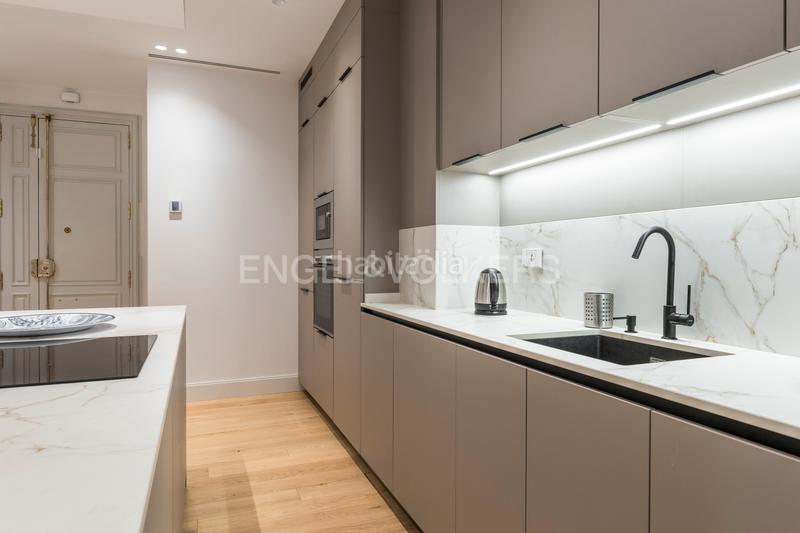 Foto cff86323-a45c-4268-87a1-751f287ac02d. Apartament amb calefacció a Lista Madrid