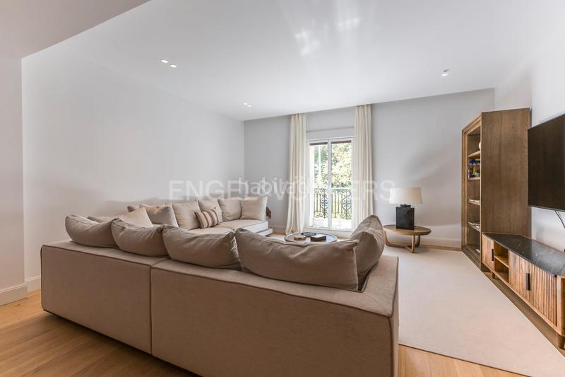 Foto e2eafa10-7689-4019-98cc-764a02cb9499. Apartament amb calefacció a Lista Madrid
