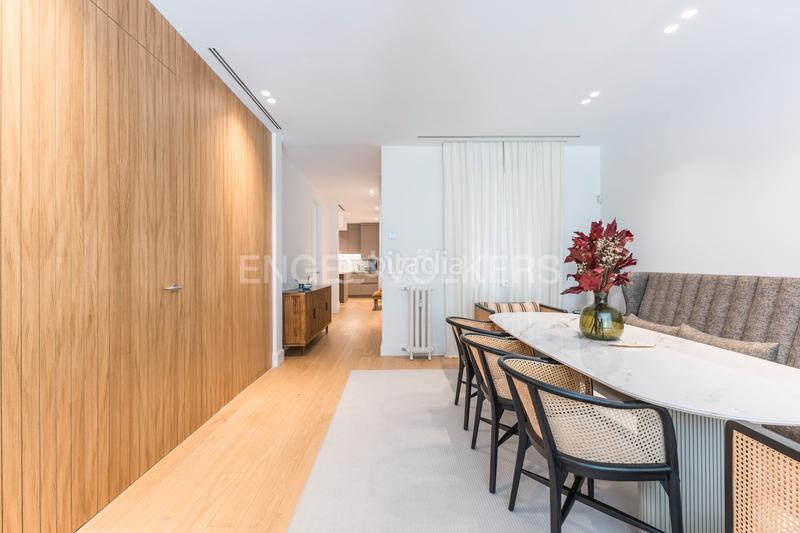 Foto f6bd87c5-eebe-4c71-9f9f-32048fdd08ed. Apartament amb calefacció a Lista Madrid