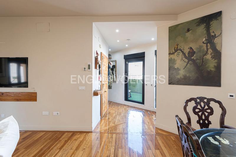 Foto 8b9ad44a-14dd-4c35-a6c3-2107e8a0afb5. Appartement mit heizung in Cortes-Huertas Madrid