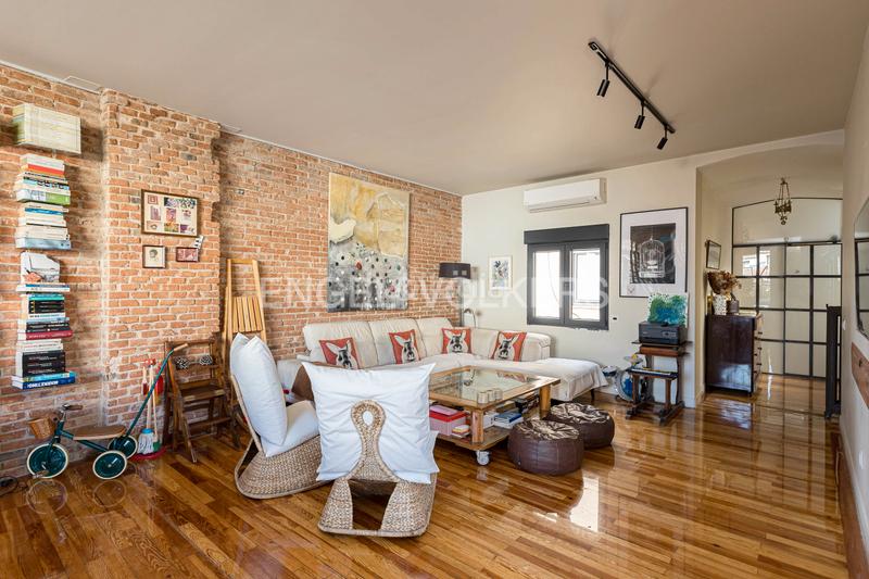 Foto cc17cded-1c90-4a3a-b3af-8e5abe005ee7. Appartement mit heizung in Cortes-Huertas Madrid