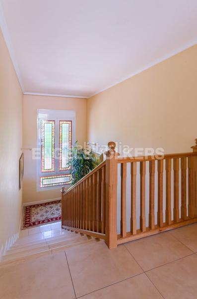 Foto 12e28602-7e97-4b06-86f6-69d3eb3a178d. Casa amb calefacció aparcament piscina a Somosaguas Pozuelo de Alarcón