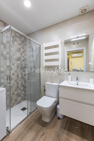 Foto b3a86a30-8766-43af-bd3f-4f5889a7613b. Piccolo appartamento con riscaldamento in Prosperidad Madrid