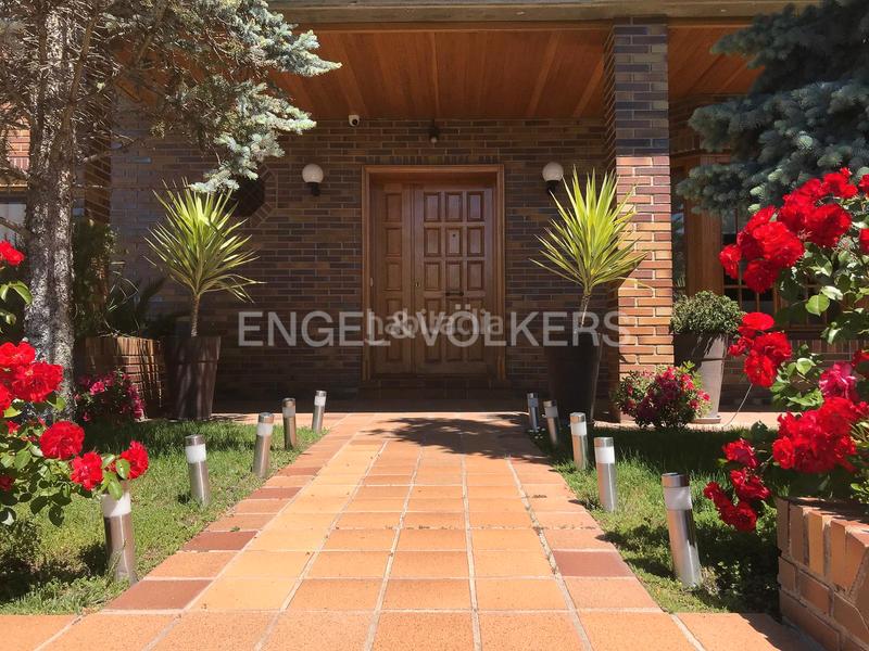 Foto 22d8ecc7-391b-42d5-a3b6-ba1a650d8e56. Maison avec chauffage parking piscine dans El Cantizal Rozas de Madrid (Las)