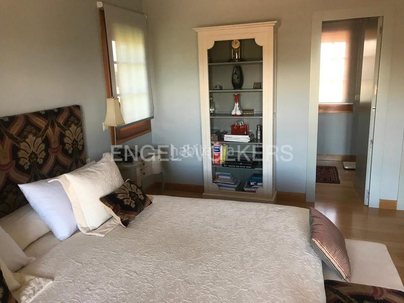 Foto 27a3466f-159f-4963-a51a-61ed70c58cc0. Maison avec chauffage parking piscine dans El Cantizal Rozas de Madrid (Las)