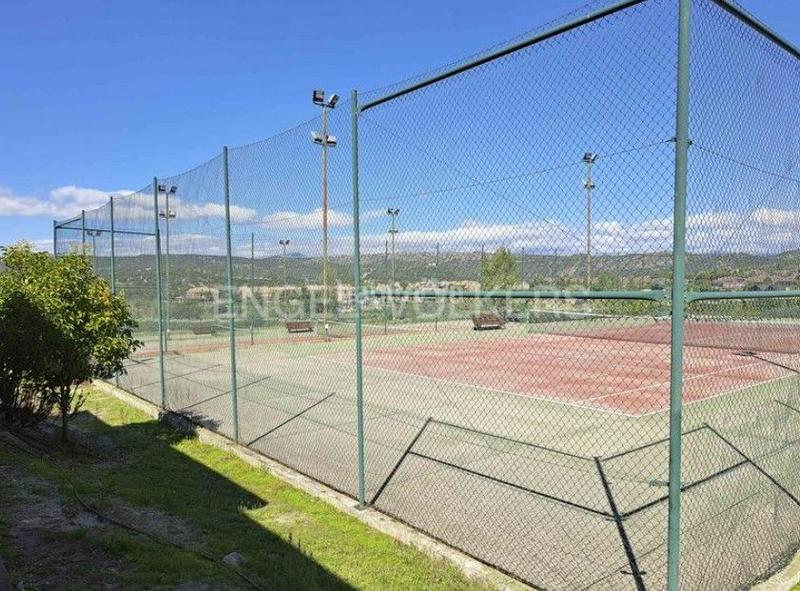 Foto 63aecd43-4de5-49b3-9986-521f304b12cb. Maison avec chauffage parking piscine dans El Cantizal Rozas de Madrid (Las)