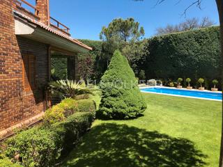 Haus in El Cantizal. Elegancia y privacidad en el cantizal de las rozas