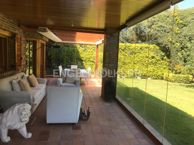 Foto d39bf199-dbc3-4548-aac8-38a9ee211e5c. Maison avec chauffage parking piscine dans El Cantizal Rozas de Madrid (Las)