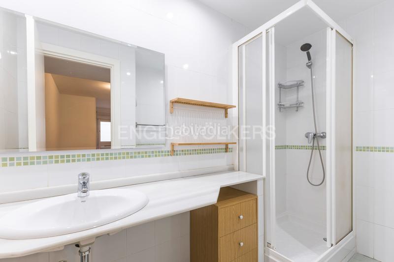 Foto f15d74b2-c2b6-4c4b-bd6c-15f54208fdc8. Affitto piccolo appartamento con riscaldamento parcheggio in Madrid