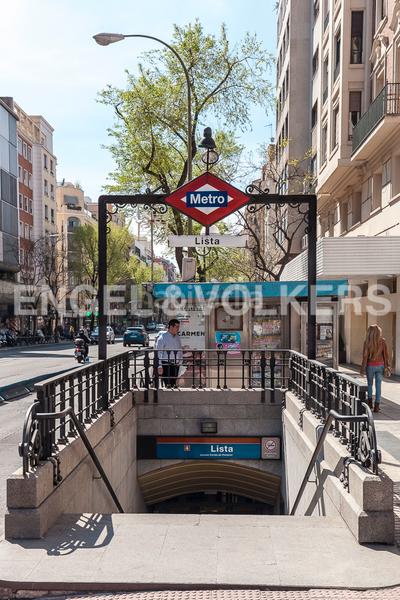Foto 5f641298-e6e0-4f18-a2a4-fe7aff87434b. Alquiler apartamento amplio piso con garaje en alquiler en salamanca en Madrid