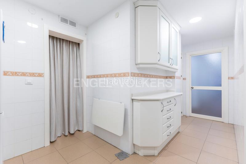 Foto 35c45712-7f3d-4aa5-bf23-10a7c5ebb10d. Lloguer apartament amb calefacció aparcament a Lista Madrid