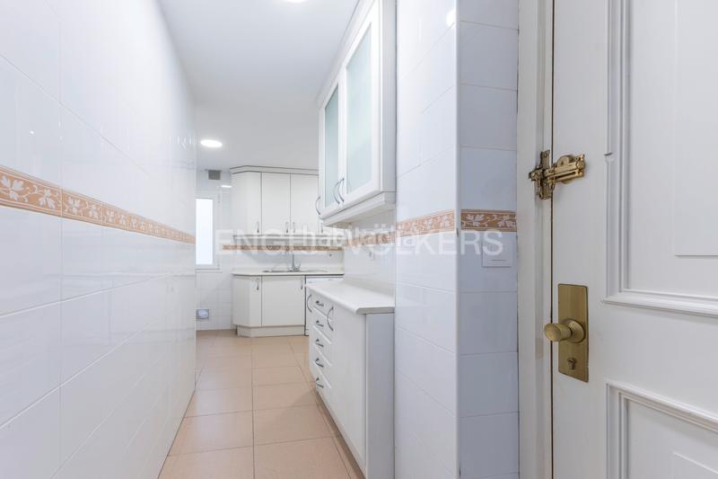 Foto b6090c64-e6f4-4e83-b192-6cfe0e6dc70f. Miete appartement mit heizung parking in Lista Madrid