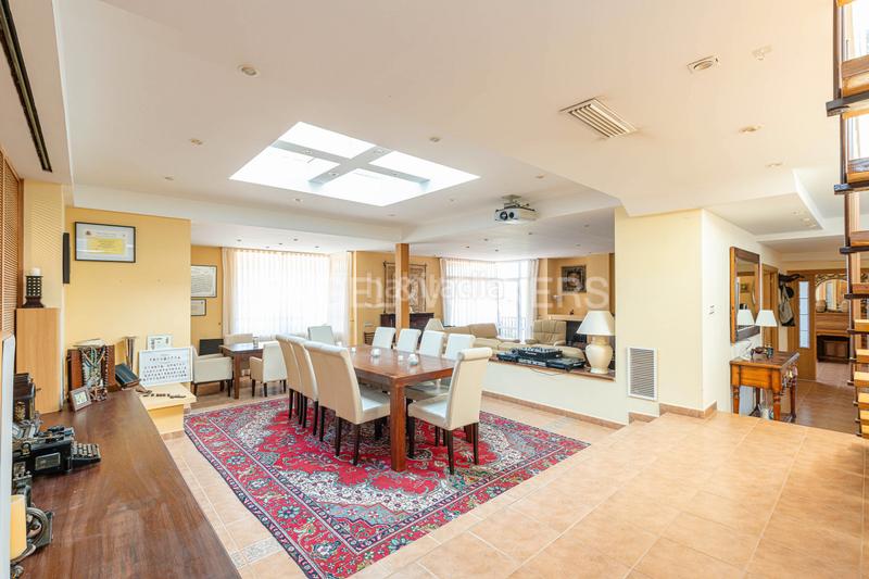 Foto 2efd5a9a-8412-4709-ba83-1fbe97f89da3. Maison avec chauffage piscine dans Fontenebro-Altavista Collado Villalba