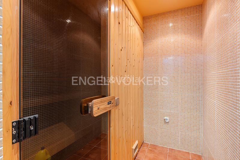 Foto 330f72da-ee9b-4e38-9598-4b33d238136f. Maison avec chauffage piscine dans Fontenebro-Altavista Collado Villalba