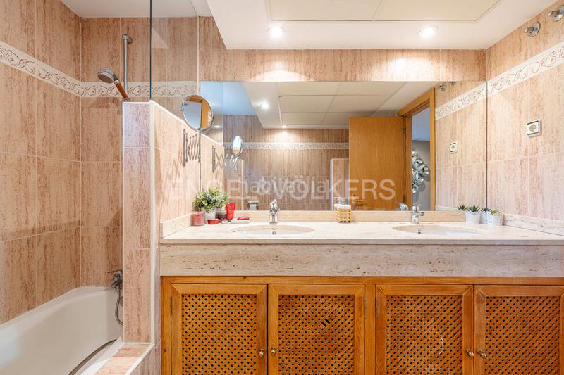 Foto a11b669d-d05a-4693-8afb-4763233ace44. Maison avec chauffage piscine dans Fontenebro-Altavista Collado Villalba