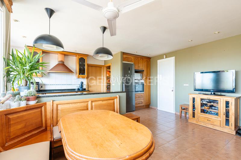 Foto b02582f0-7979-4ee3-bffe-11e7ac581b4b. Maison avec chauffage piscine dans Fontenebro-Altavista Collado Villalba