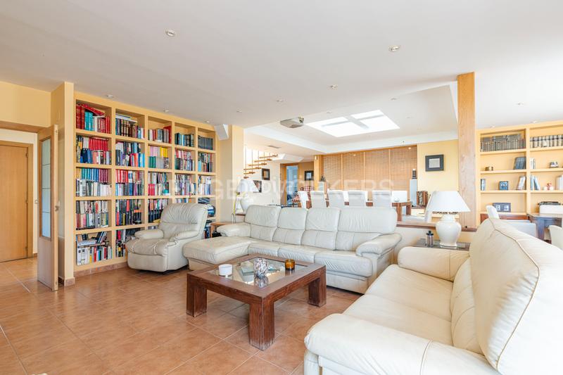 Foto e53d6450-ff5d-4f10-ba28-a9476d89e122. Maison avec chauffage piscine dans Fontenebro-Altavista Collado Villalba