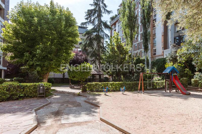 Foto 06511875-a6be-4e93-ad26-339e9eb6634e. Location appartement avec chauffage parking piscine dans Madrid